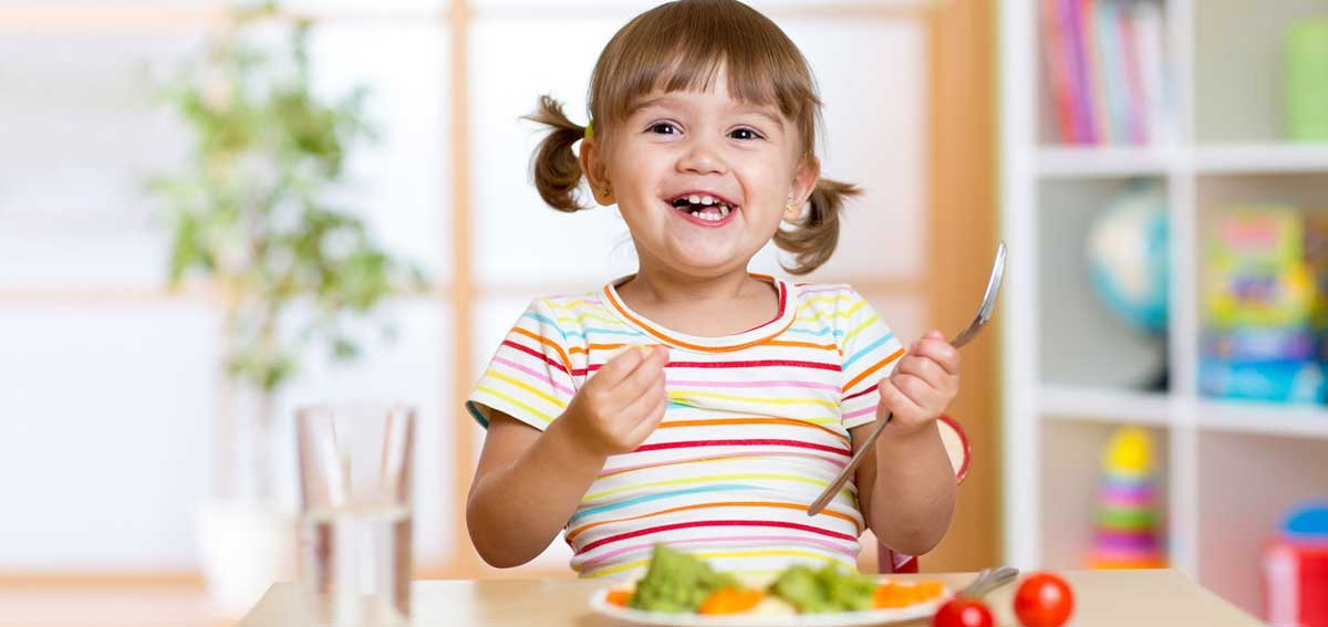 Child to Eat Fruits and Vegetables