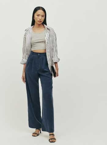 Reformation’s Mason Pant in Navy