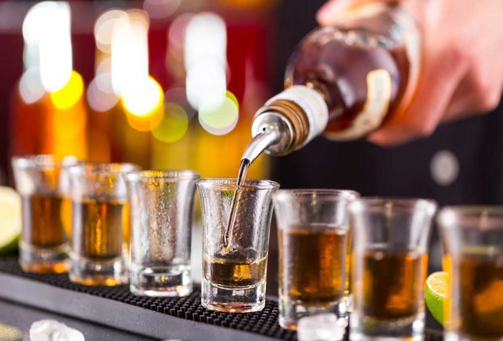 These 8 Alcohol Myths Have No Solid Basis These 8 Alcohol Myths Have No Solid Basis