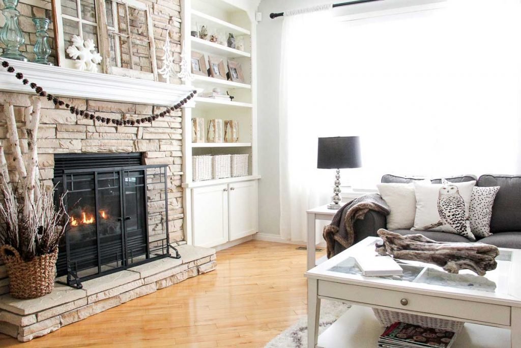 Hygge at Home: How to Create a Cozy and Aesthetic Winter Living Room Winter Living Room