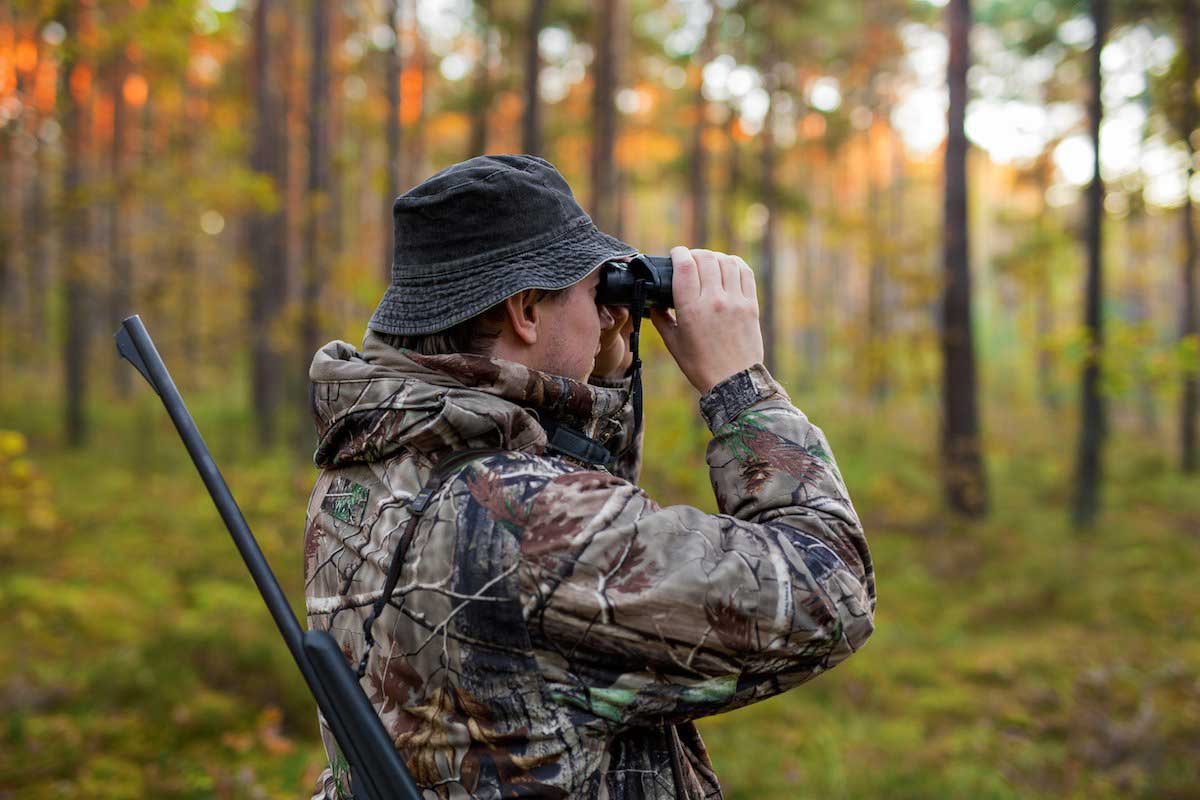 best hunting binoculars under 200