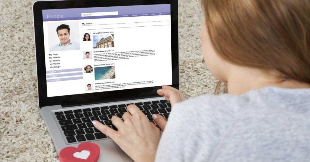 Sites Like Chatroulette:10 Free Chatroulette Alternatives to Chat with Strangers chatroulette