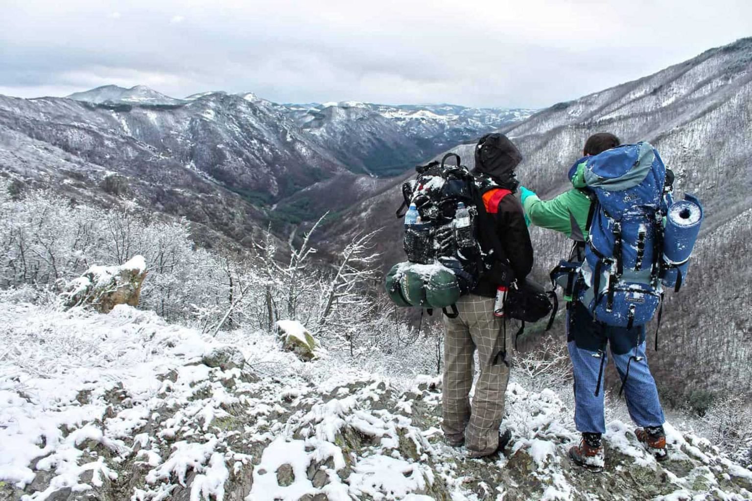 Things You Need To Know When Hiking In Winter Hiking In Winter