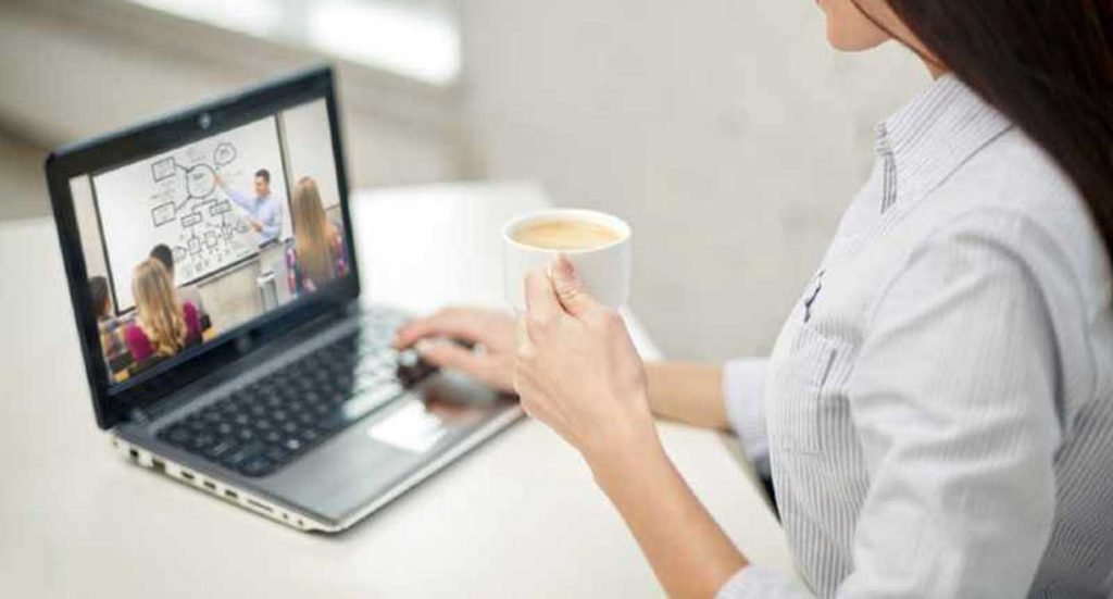 How You Can Use The Power Of Internet To Ease Your Life internet to ease your life