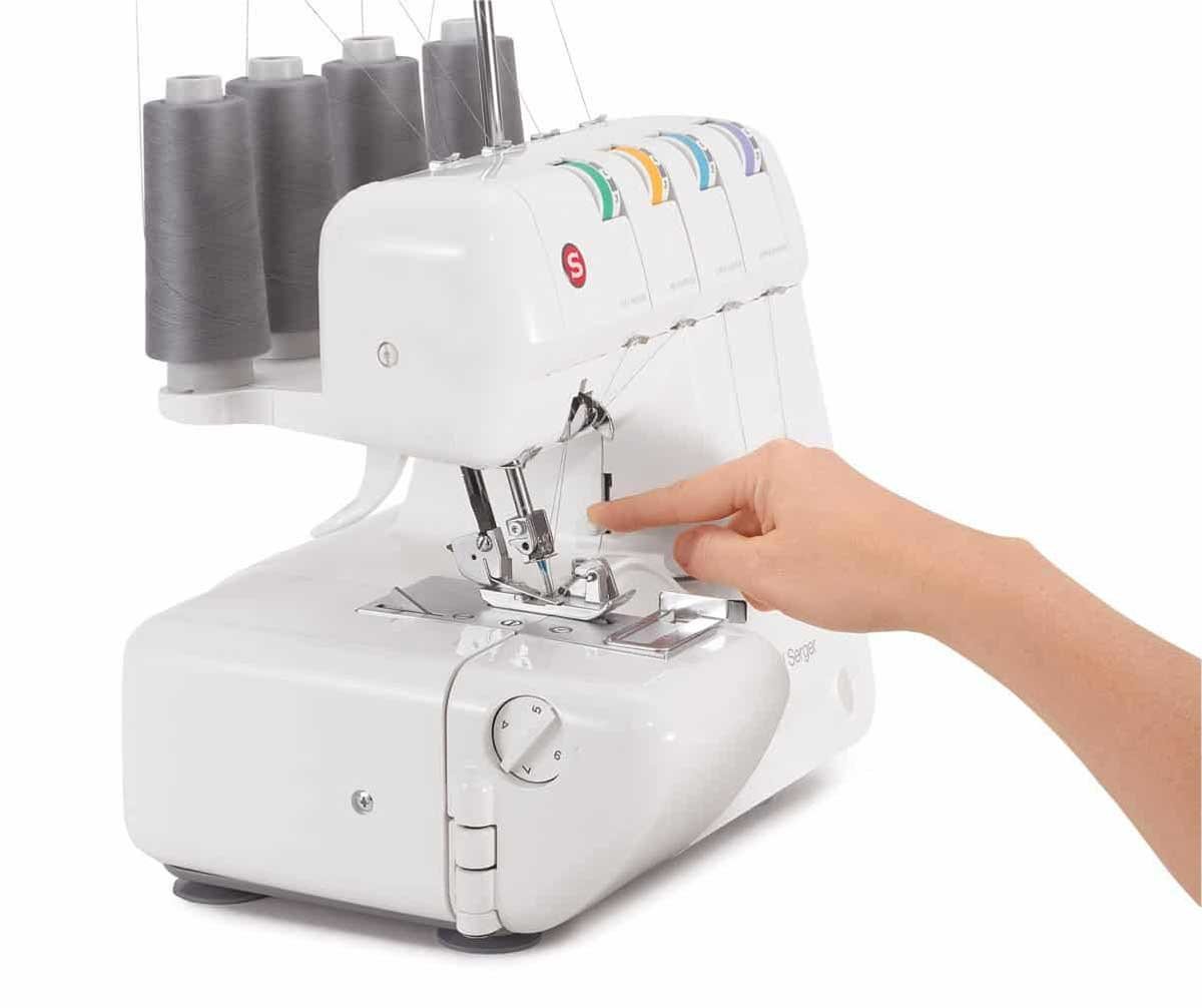 choosing a serger machine for the beginners