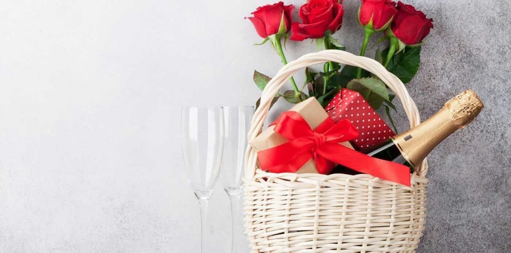 hamper delivery for gifting on any occasions