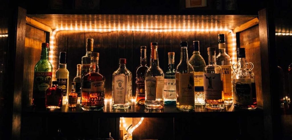 Best Gift Ideas for Whiskey Lovers Gift Ideas for Whiskey