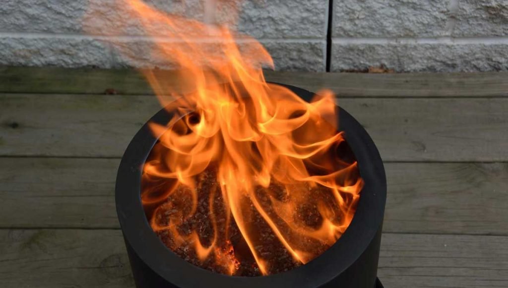 Wood Pellets for a Fire Pit: A Safe and Economic Choice Wood Pellets for a Fire Pit