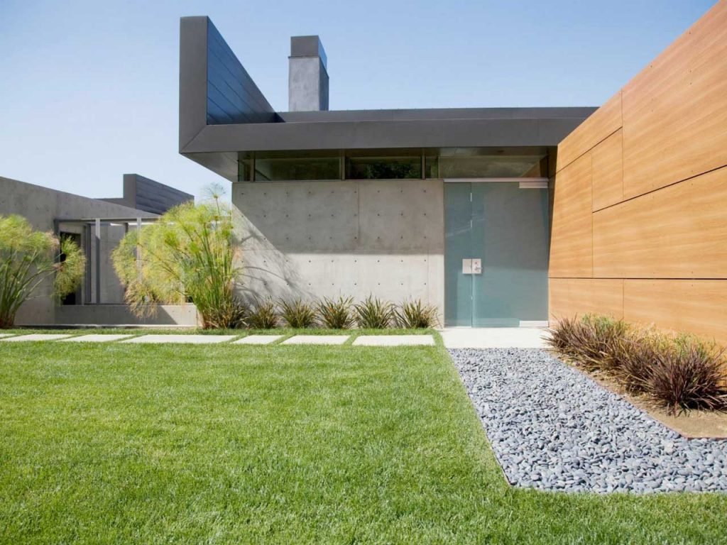 Ways to Make Improvements to Your Yard Make Improvements to Your Yard