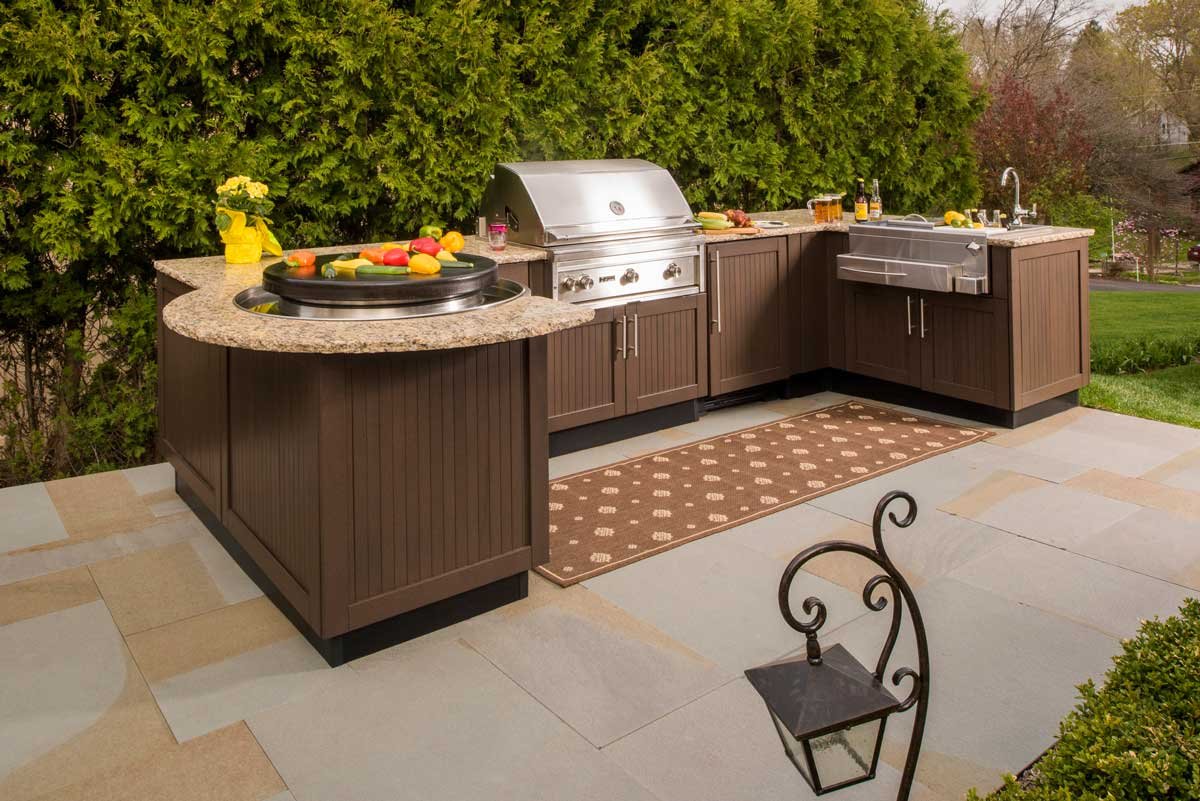 Embrace Green Living By Investing In An Outside Kitchen