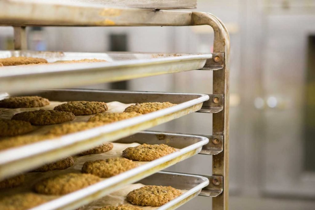 Tips to Choose Baking Wholesalers Baking Wholesalers