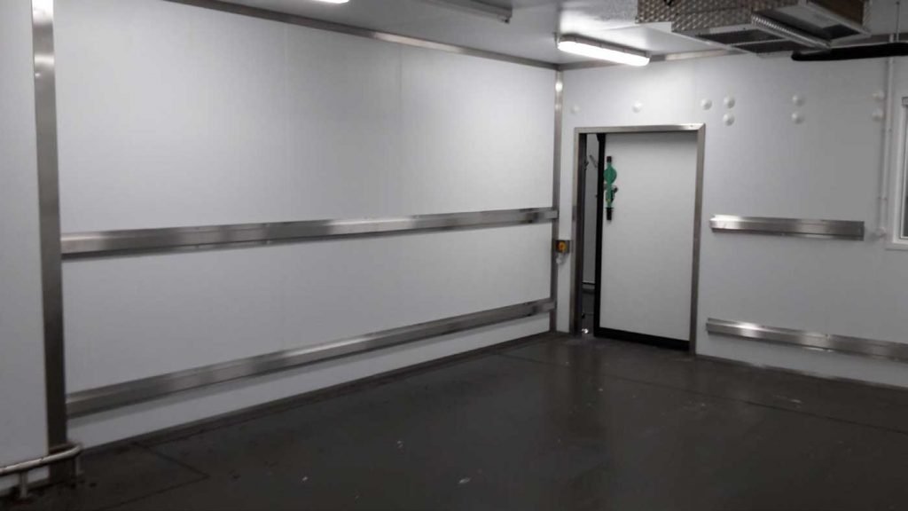 What are the Benefits of a Walk-In Cold Room? Walk-In Cold Room