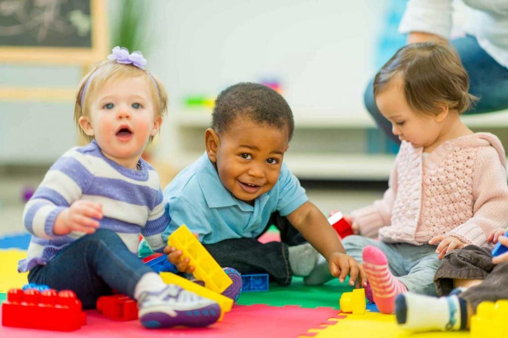 A Parent’s Guide to Transitioning Your Child to Daycare Transitioning-Your-Child-to-Daycare