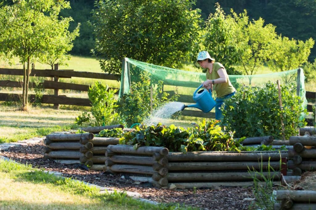 3-Ways-To-Make-Gardening-Easier